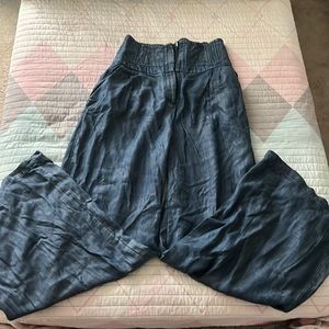 Gabrielle Union wide legs pants